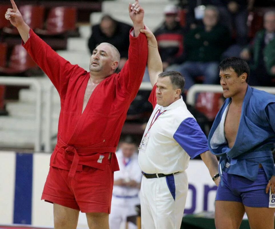 Хасанов мурат русланович депутат госдумы. Мурат русланович хасанов самбо. Хасанов самбо. Хасанов самбо. Сергей елисеев самбо.