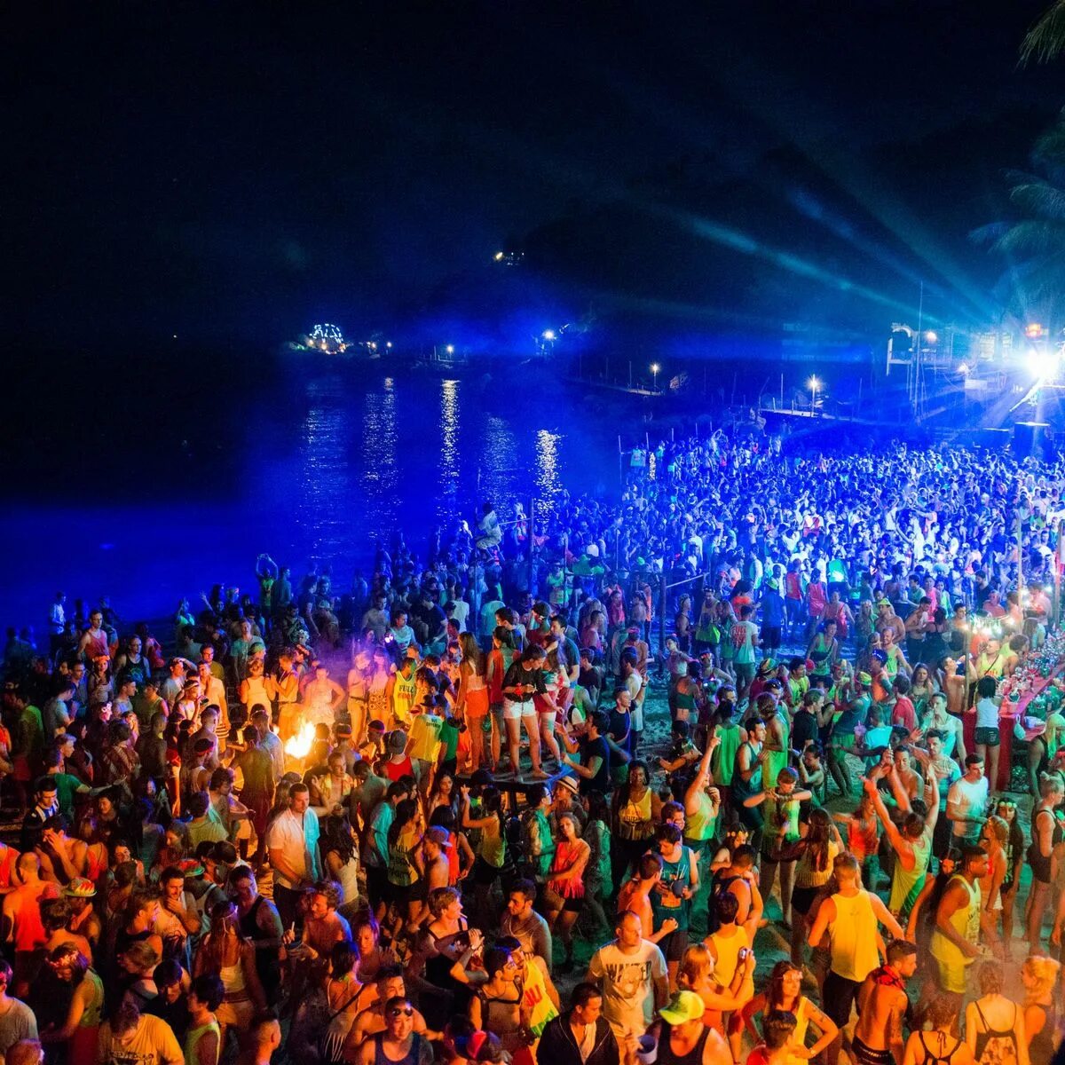 Full party. Панган full moon party. ко панган фул мун. фул мун пати тайланд. остров панган таиланд дискотека.