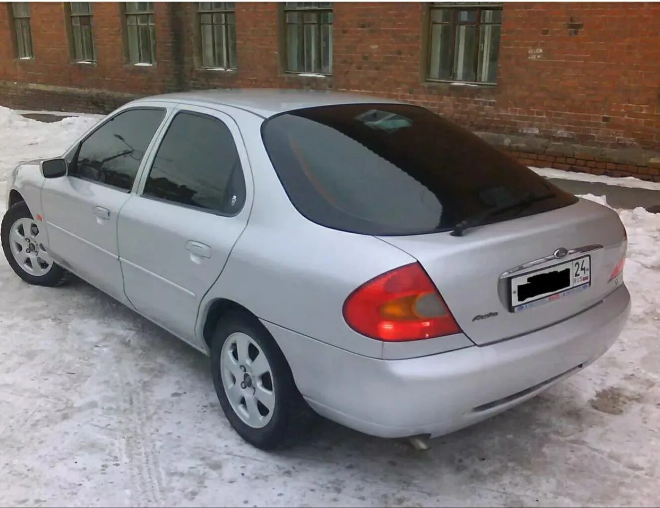 Ford Mondeo 1997. Форд Мондео 2 1997 года. Форд Мондео 2 хэтчбек. Форд Мондео 1997.