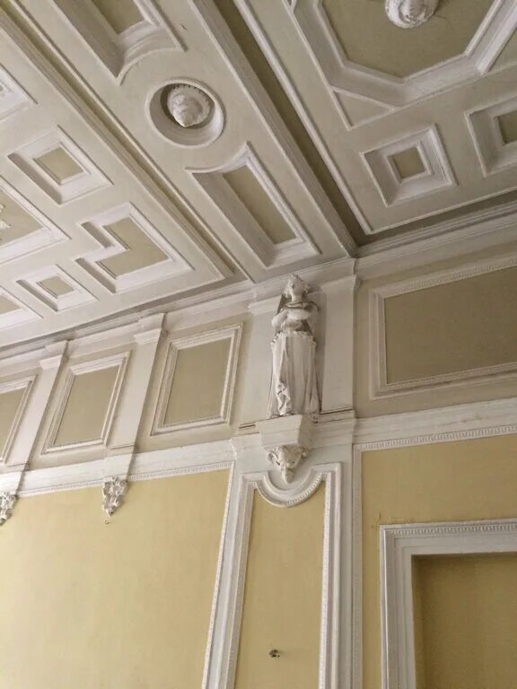 дом лорис-меликова в милютинском переулке. дом лорис меликова в москве. лорис меликов особняк. лорис меликов особняк. особняк лорис меликова милютинский.