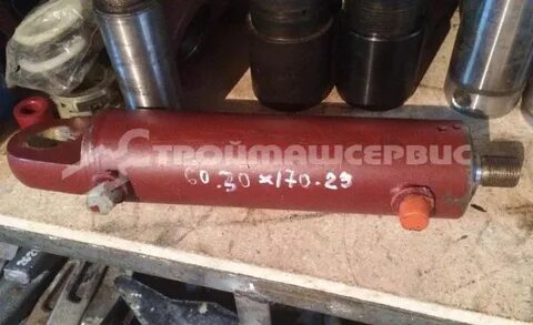 Гидроцилиндр поворотного отвала