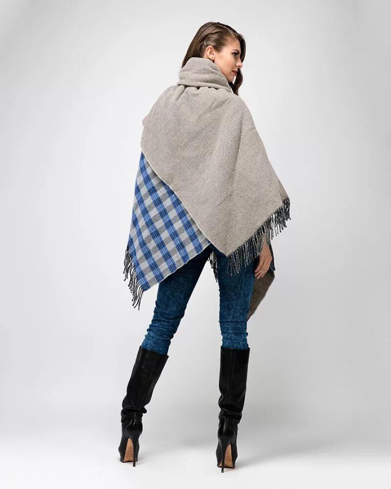 Верхняя одежда италии. Чинция рокка. Верхняя одежда италии. Женское пальто из альпаки 295-22 brt. Короткое пальто из альпаки женское.