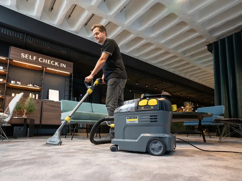 Керхер 8 18. Puzzi 8/1. керхер пуззи 200. karcher puzzi 8/1 с 1.100-240.0. керхер пузи 10/1 упаковка.