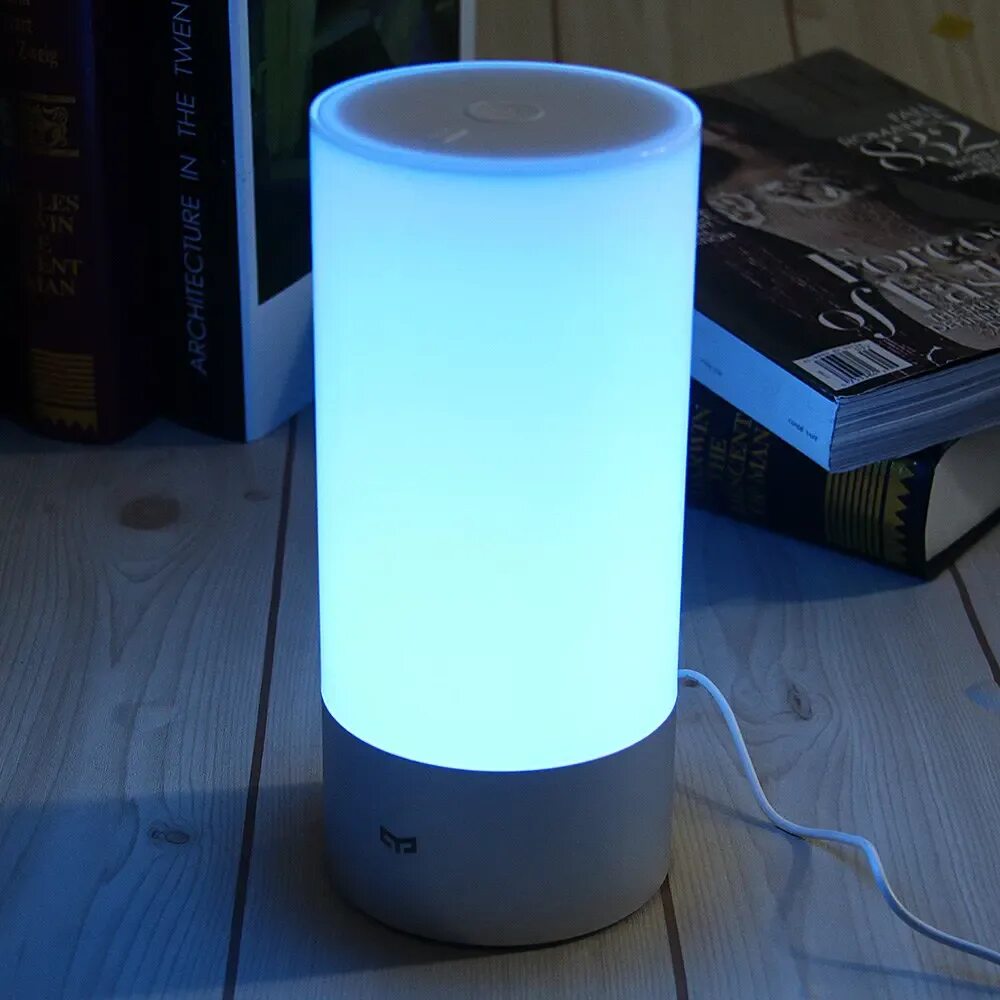 Yeelight obsid rgbic. Умный светильник Xiaomi Yeelight. Лампа ночник Xiaomi Yeelight. Xiaomi Yeelight Bedside. Лампа Сяоми РГБ.