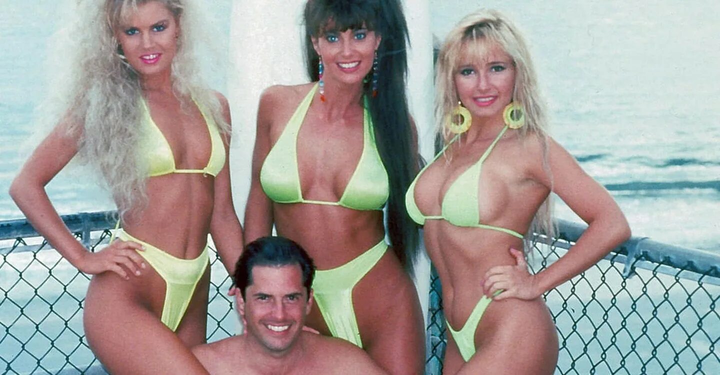 Зои марлетт. Хоуп беел. Быстрее бикини. Хоуп беел бикини. Хоуп билл фигура.