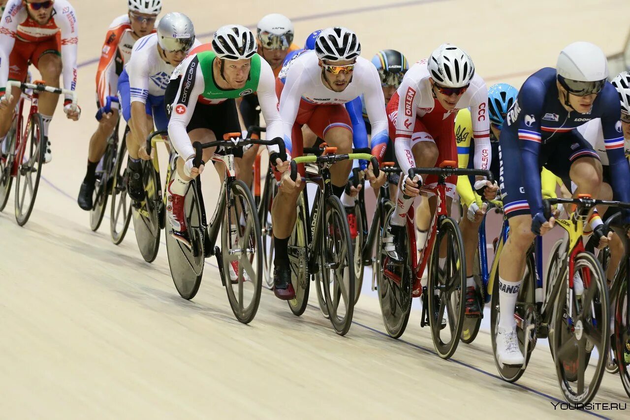 Велосипедный спорт. Cycling на русский. Cycling на русский. Cycling на русский. Шоссейные гонки на велосипедах.