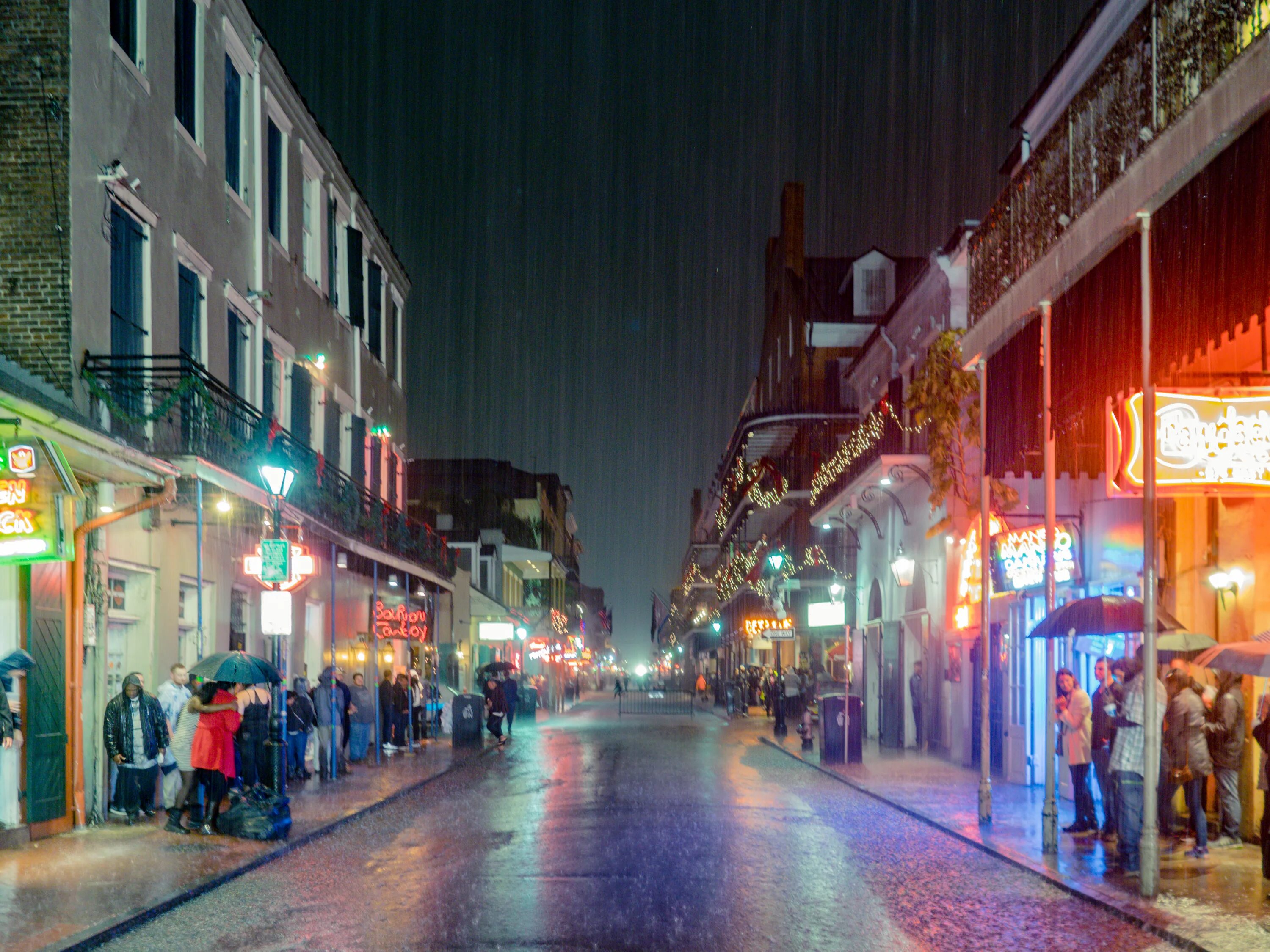 New quarter. Новый орлеан францущский кварта. Штат луизиана французский квартал. Французский квартал орлеан. Новый орлеан французский квартал ройал стрит.