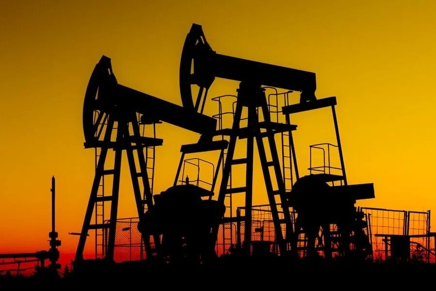 Управление добычей нефти и газа. Сургут нефтяная столица. Тюмень столица нефти и газа. Сургутнефтегаз добыча нефти. Нефтяная качалка Сургутнефтегаз.