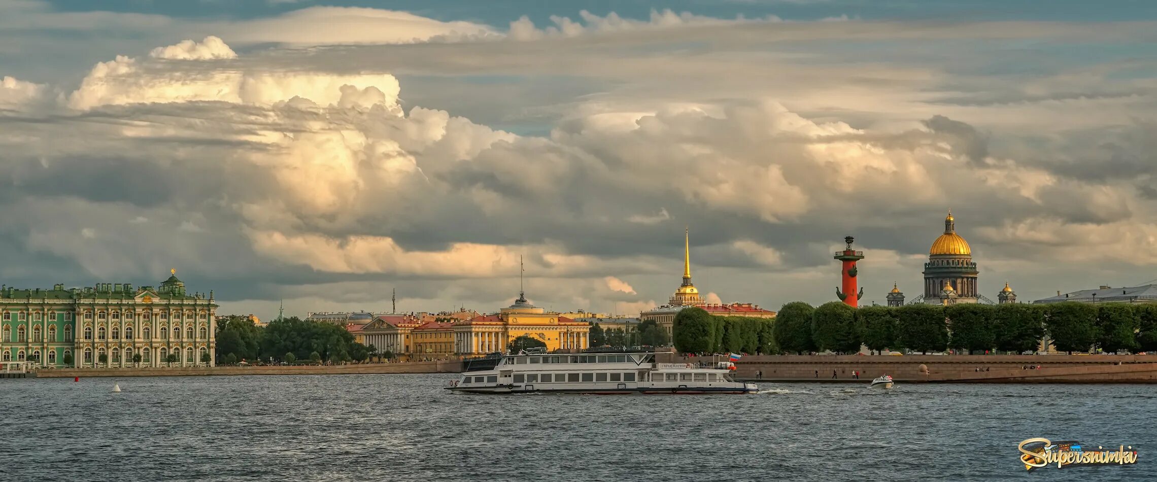 что сейчас в петербурге. достоевскому ф м памятник. питер ф м. красный мост летом санкт-петербург. адмиралтейская набережная 10 санкт-петербург.