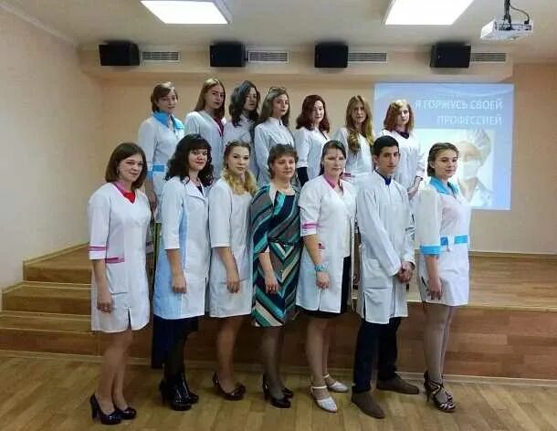 Камень на оби колледжи. Каменский медицинский колледж алтайский край. каменский медицинский колледж камень на оби.