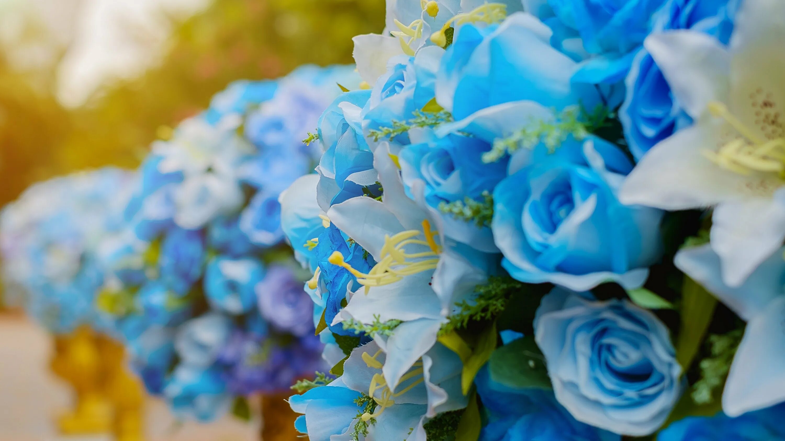 Выполнен в голубом цвете голубой. Блуе Фловер. Букет с гортензией. Голубые цветы. Голубой цвет.