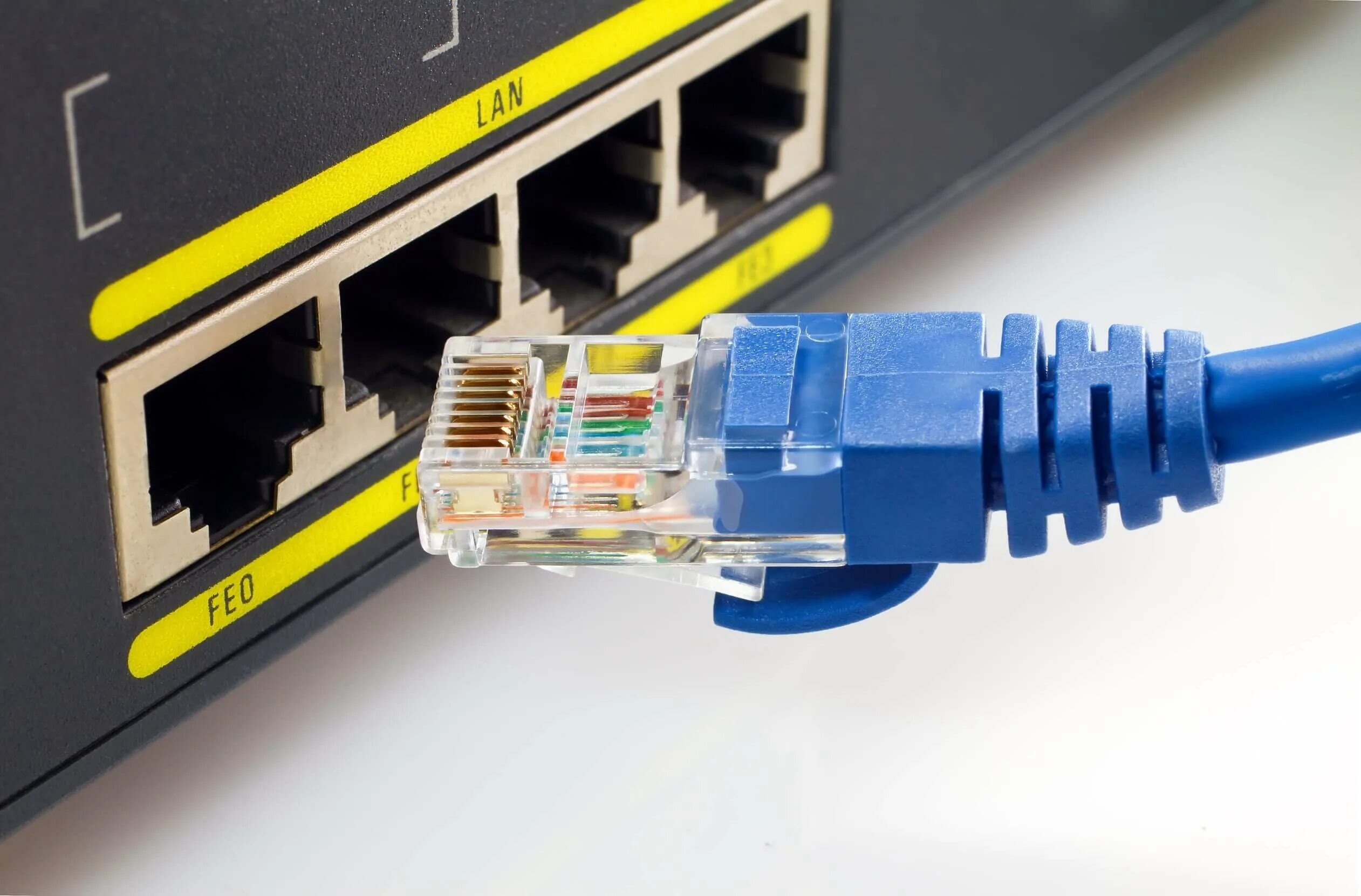 Ethernet controller i225 v. Ethernet controller i225 v