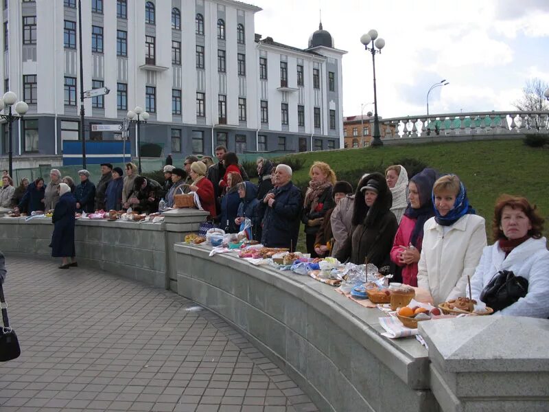 пасха 2007. скоторж фото. пасха 2007. пасха 2007. пасха люди.