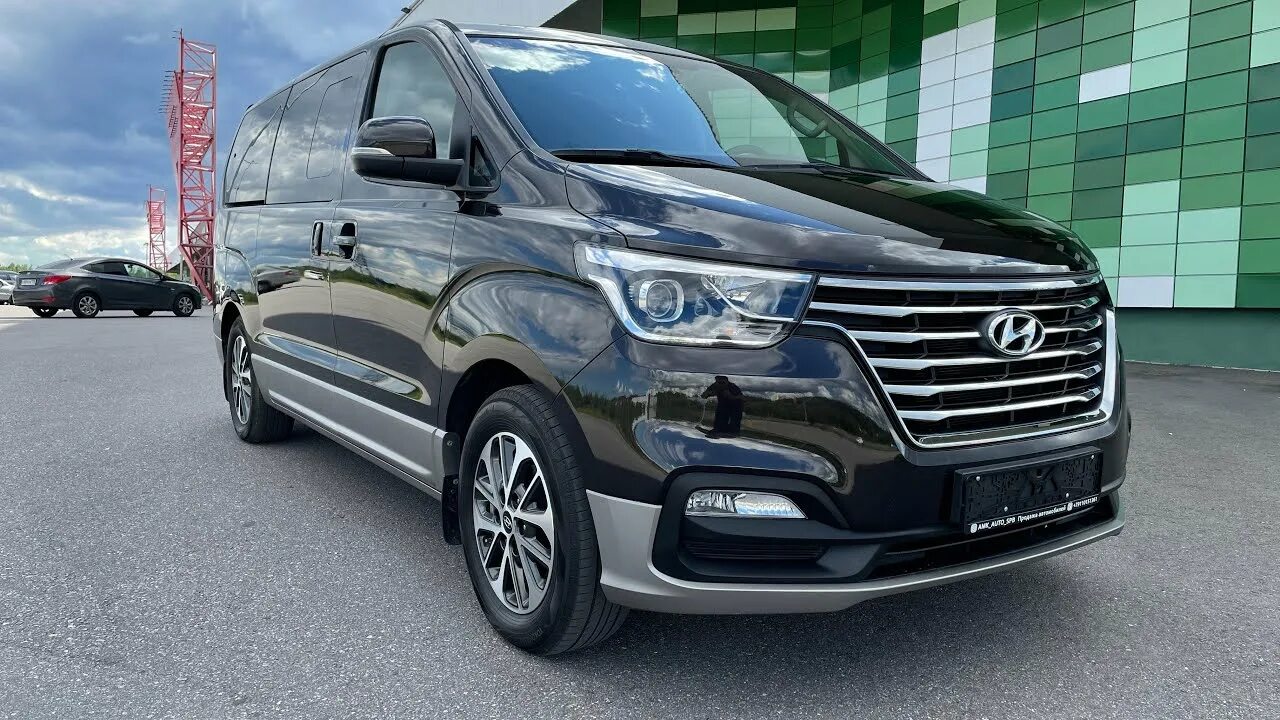 Starex urban exclusive. Hyundai grand starex urban exclusive 4wd. Хендай старекс урбан эксклюзив. Grand starex urban 4wd. Старекс урбан эксклюзив 4wd.
