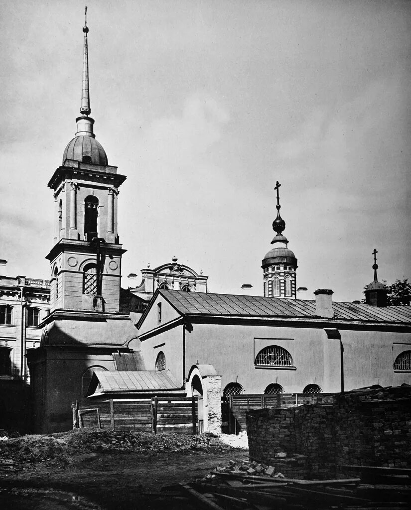 Храм в старых панех. Церковь косьмы и дамиана в москве. храм космы и дамиана москва в космодемьянском. церковь косьмы и дамиана в болшево. храм бессребреников космы и дамиана в космодемьянском.