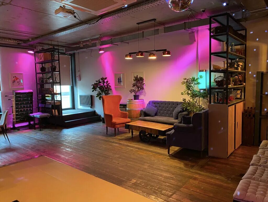 Work shop loft москва. Лофт метро курская. Воркшоп лофт. Воркшоп лофт. Work shop loft москва.