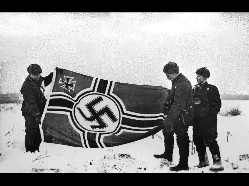 Флаг во время войны. Флаг фашистской Финляндии 1941 года. Флаг фашистов Германии во время войны. Флаги нацистов Германии 1941. Флаг вермахта армии нацистской Германии.