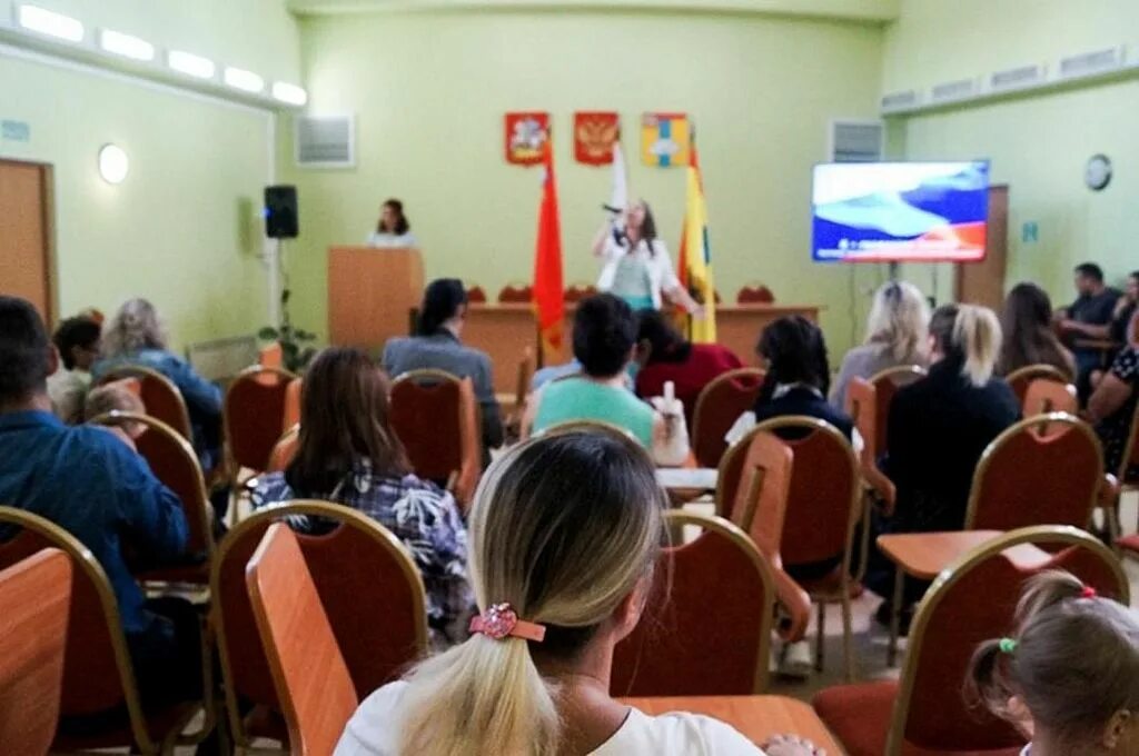 Домодедово городской сайт. Депутаты Домодедовского городского. Совет депутатов Домодедово 2022. Администрация городской округ Домодедово. Комитет по культуре делам молодежи и спорту Домодедово сайт.