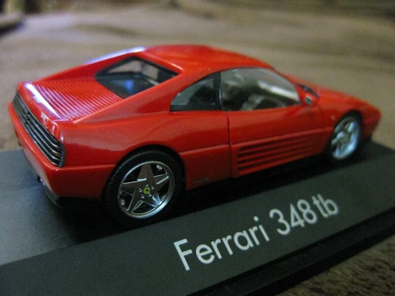 1 43 млн. Ferrari f40 Herpa 1 43. Herpa Ferrari 1/43. Ferrari Testarossa 1/43. Феррари Тестаросса 1 43.
