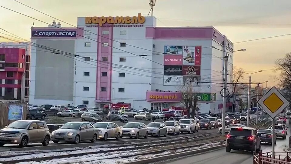 In Irkutsk from shopping and recreation center "Caramel" evacuated 250 people Ac
