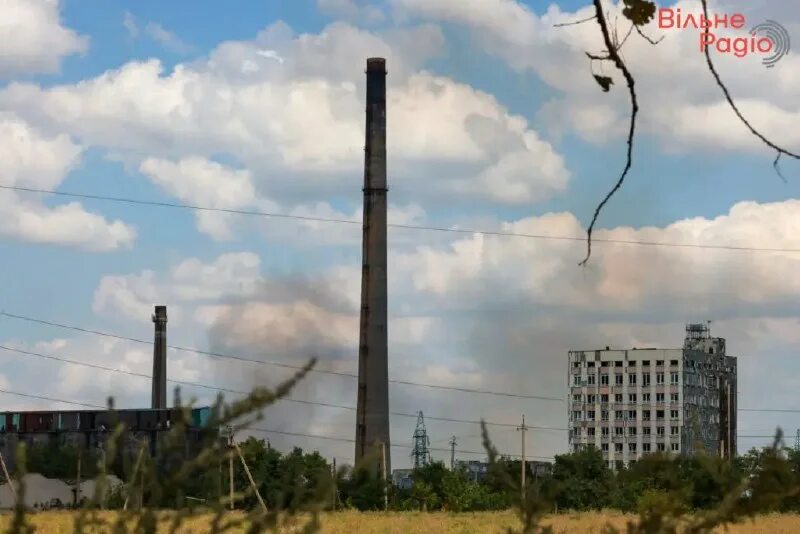 Авдеевка сейчас. Авдеевка донецкая химический завод. 02 24. Авдеевка 09. Ул рамаева 20 саратов.