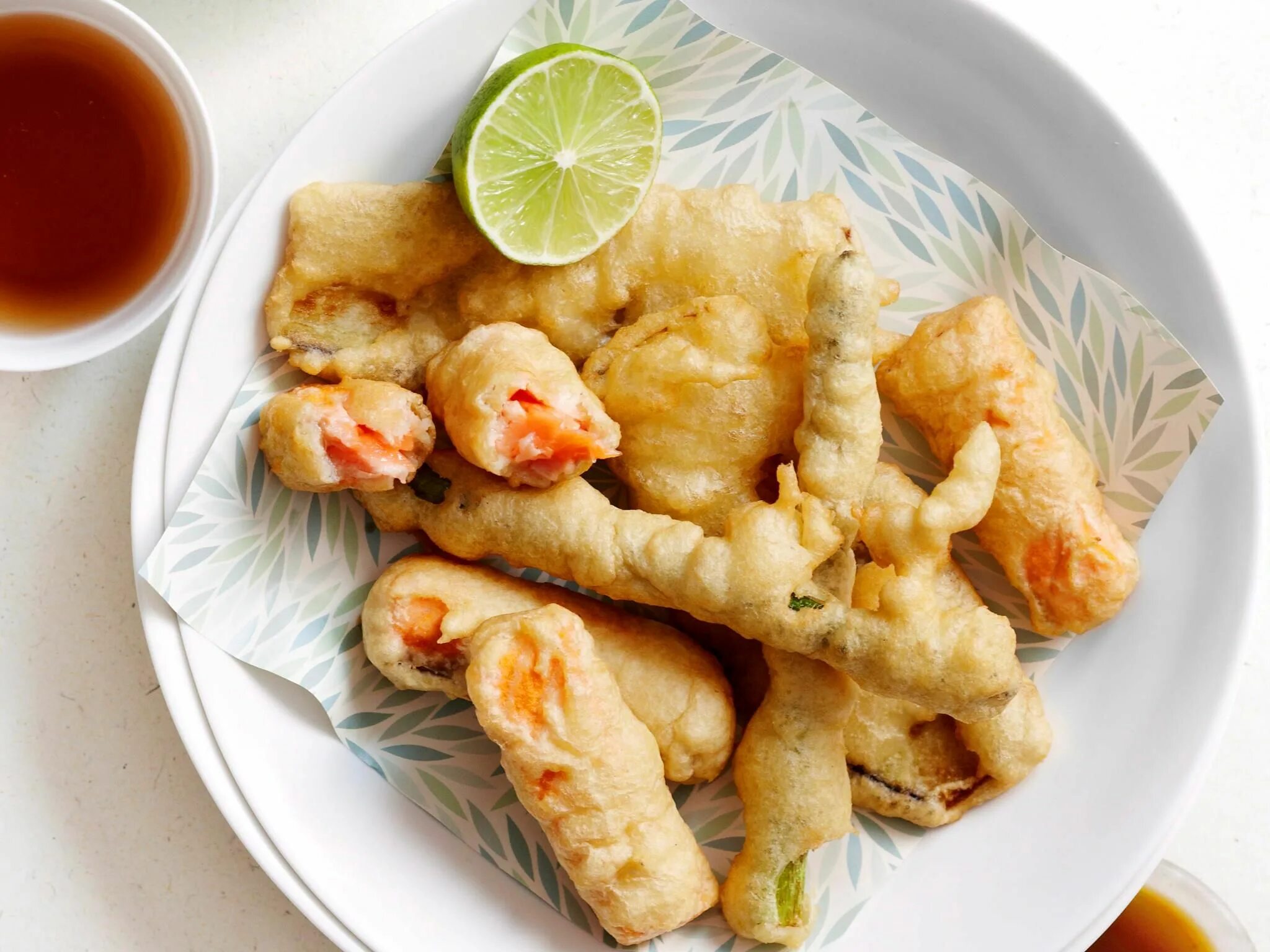 Prawn Tempura. Темпура. Курица в темпуре. Креветки в темпуре с овощами. Темпура рецепт фото