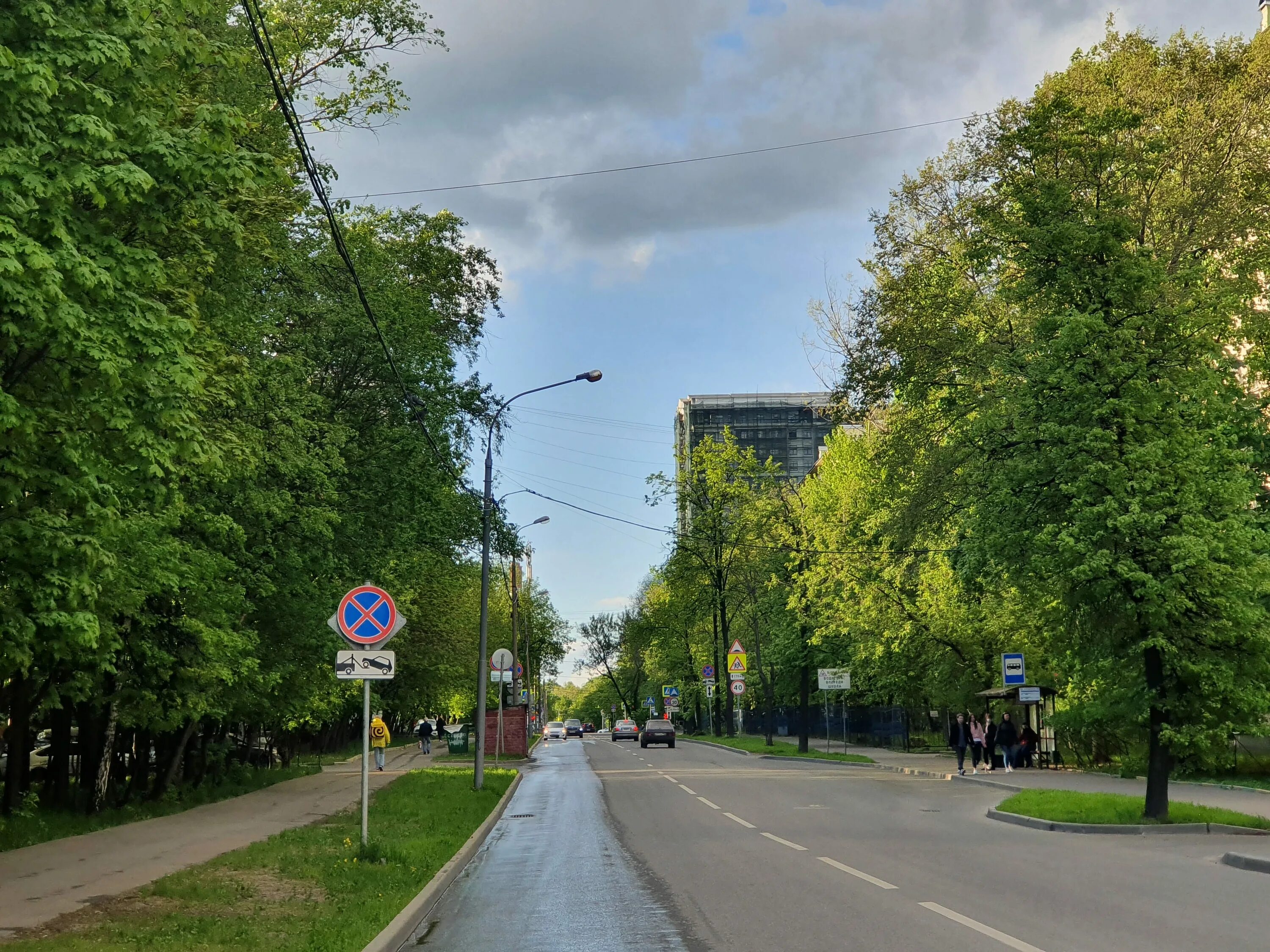Большая ордынка 51 москва. Пешеходная улица. Опочинина улица санкт-петербург. Переулочки пречистенка остоженка. Улица скок.