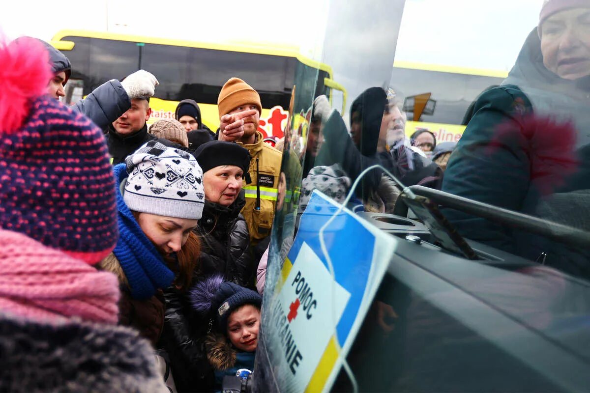 Украинские беженцы в норвегии. Украинские беженцы в германии 2025. украинские мигранты в европе. мигранты в европе 2025. русские беженцы.