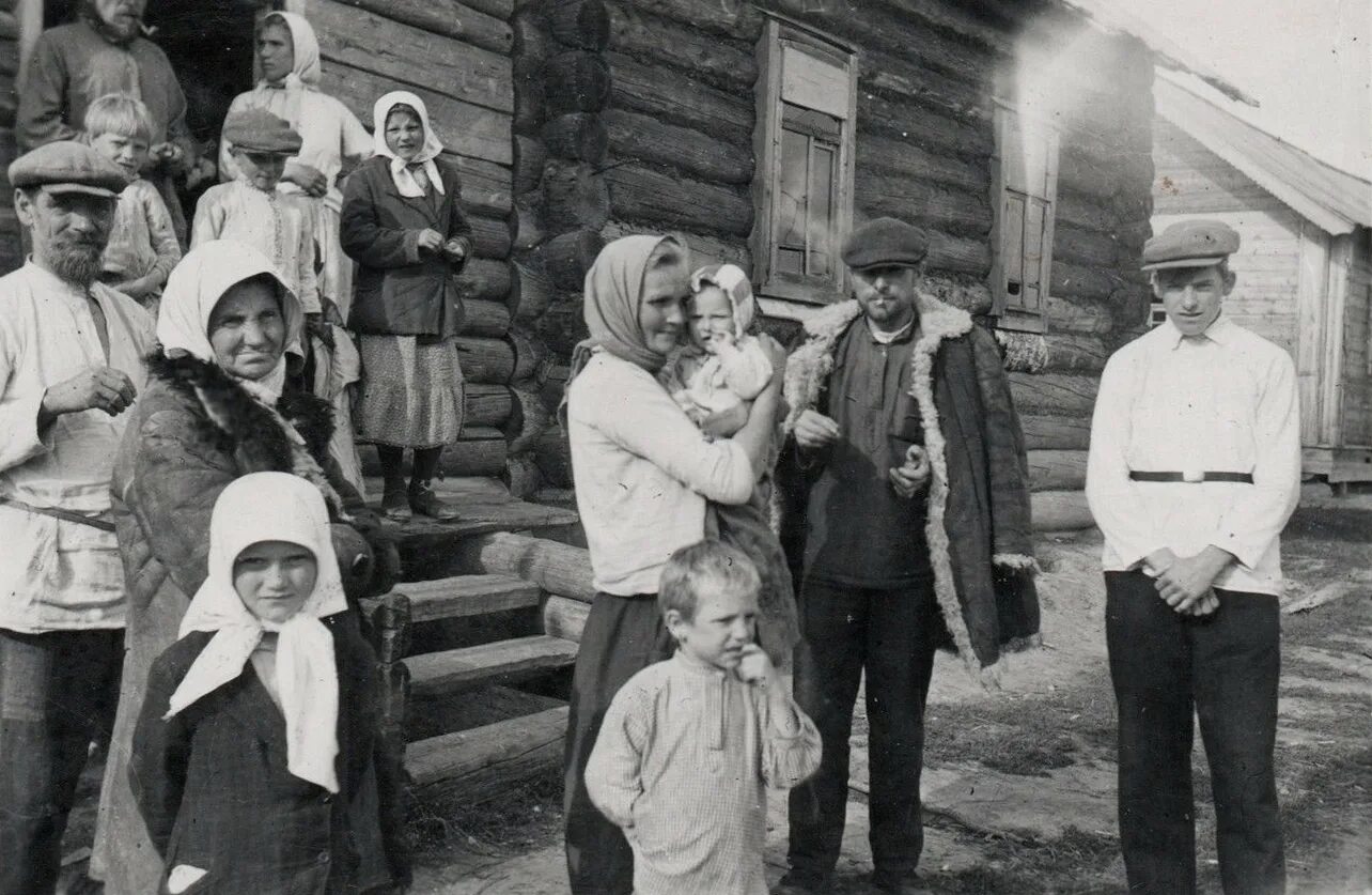 Рассказы деревня родственники. Деревенские жители в годы войны. Белорусская деревня до войны. Деревня жителей. Жители Литовни в годы Великой Отечественной войны.