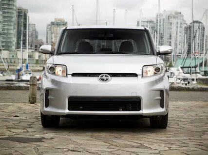 Машина scion