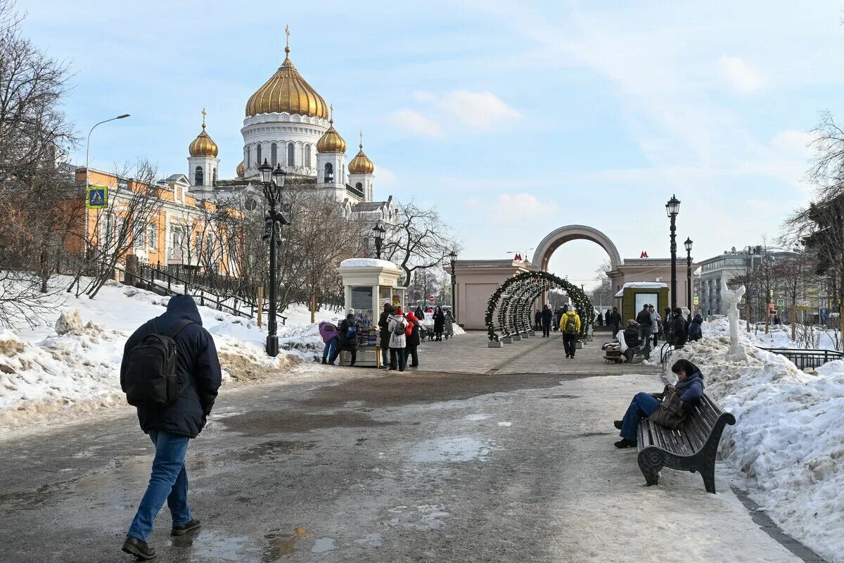 Март в Москве. Москва сейчас. Москва в марте. Гололед в Москве.