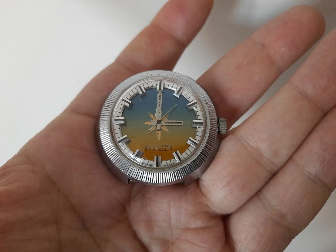 Ракета 2609 шайба. Ракета 2209 23 камня. Часы ракета raketa au20. Часы ракета 744376 золотые. Часы ракета 2209.