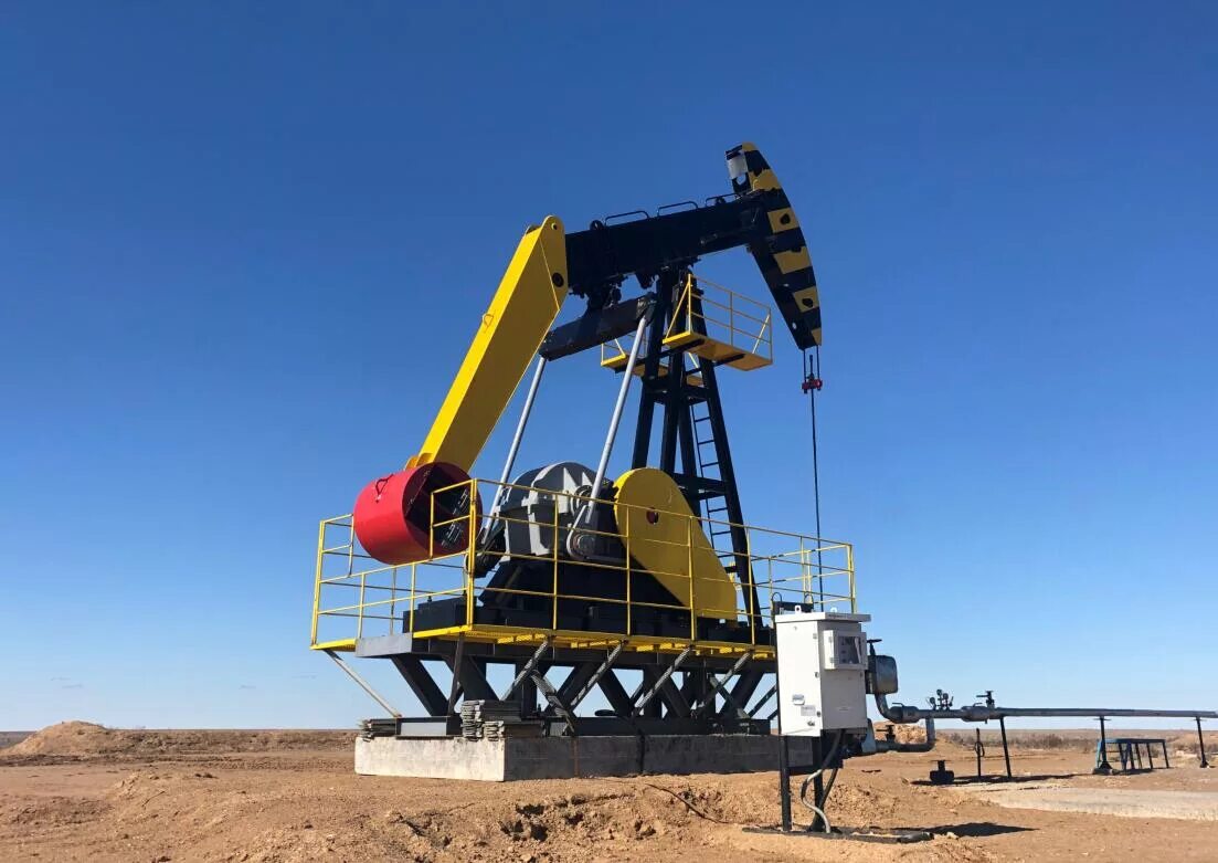 Станок качалка нефтяная с шгн. Безбалансирный станок качалка. Нефтяные качалки уралтрансмаш. Штанговые глубинные насосы (шгн). Ротофлекс станок качалка.