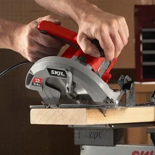 Циркулярная пила black decker