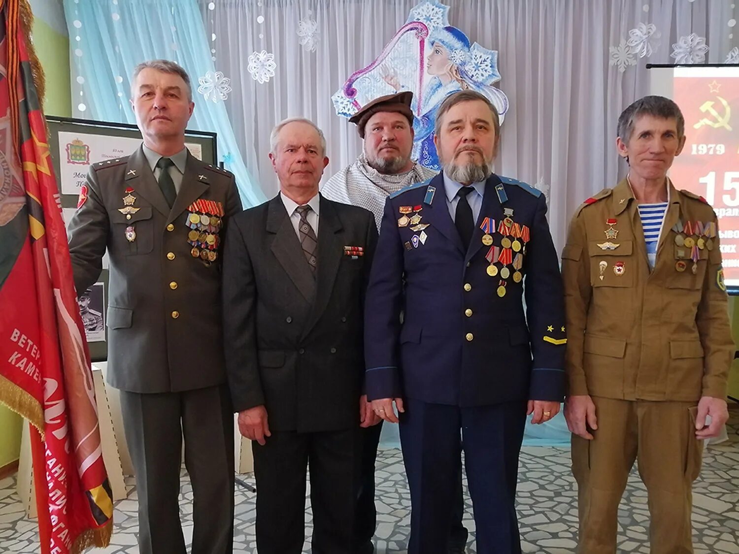 Афганцы воины интернационалисты. 15 февраля день памяти воинов интернационалистов. Воины интернационалисты афган. Воины интернационалисты афган. Память воинам интернационалистам в афганистане.