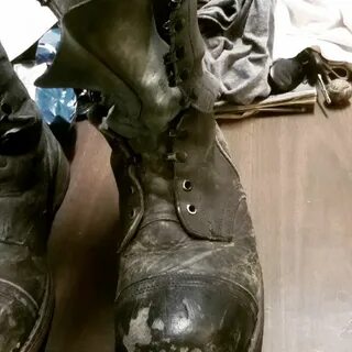 Finally gave my boots the polish they deserve #shoeshine #cleanboots #almos...