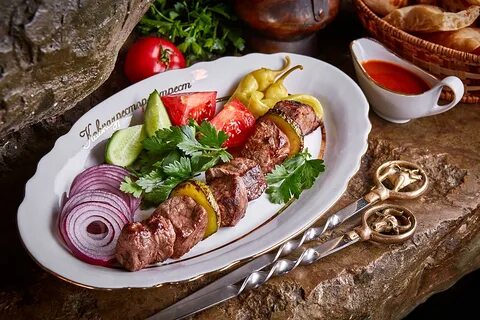 Кавказская кухня шашлык