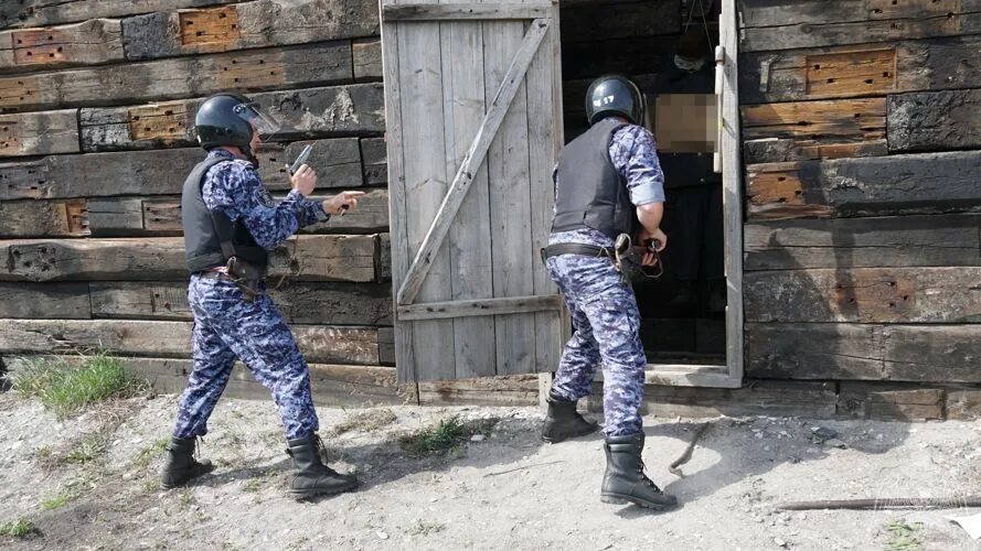 Росгвардия на страже. Вневедомственная охрана Ульяновск. Росгвардия Ульяновск. Вневедомственная охрана всегда на страже. Каюмова Ульяновск Росгвардия.