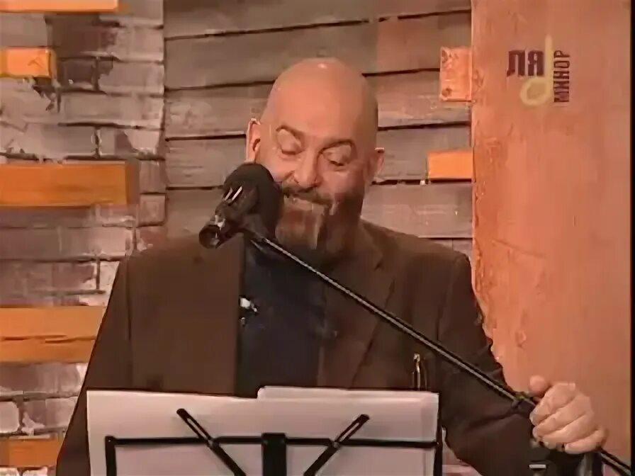 Вязаный жакет михаил шуфутинский. Михаил шуфутинский танька малолетка. Шуфутинский жакет слушать. Шуфутинский жакет слушать. Михаил шуфутинский наколочка клип.