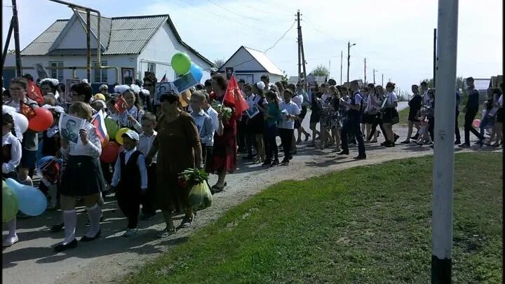 Погода село майские. Село Кислово. Село Кислово Быковского района. День Победы в селе. Население села Кислово.