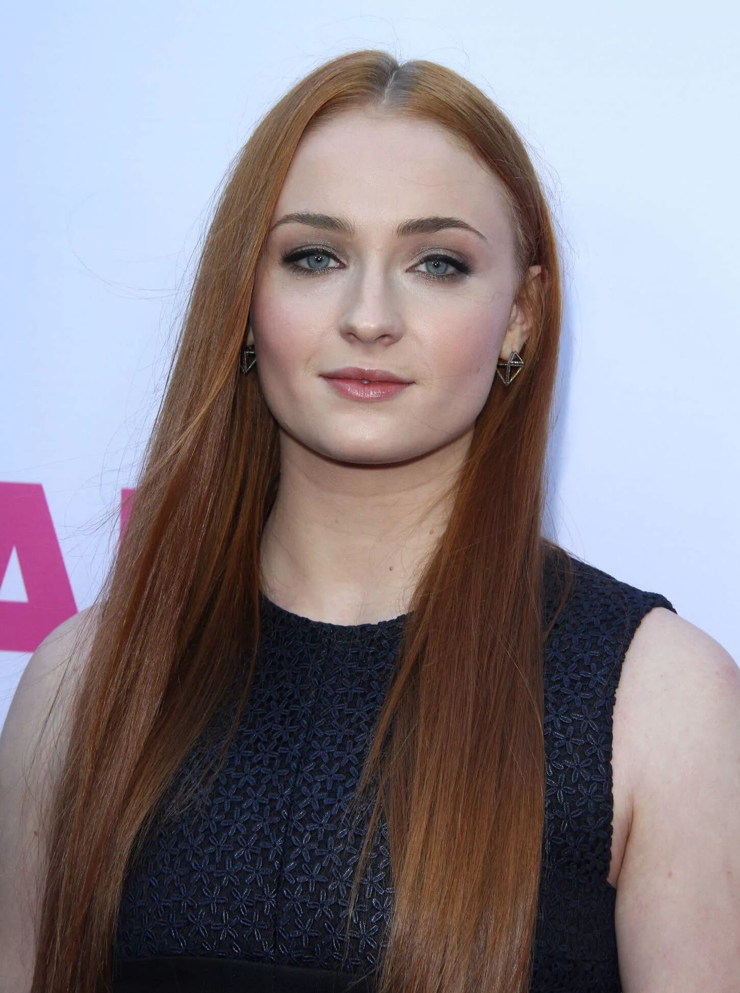 Софи тёрнер. Софи Тернер (Sophie Turner). Софи тёрнер фото. Софи тёрнер Санса Старк.