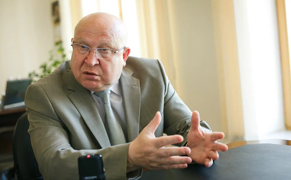 Где сейчас работает шанцев. Валерий шанцев гифка. Валерий шанцев красивые люди. Валерий шанцев нижний новгород. Где сейчас работает шанцев.