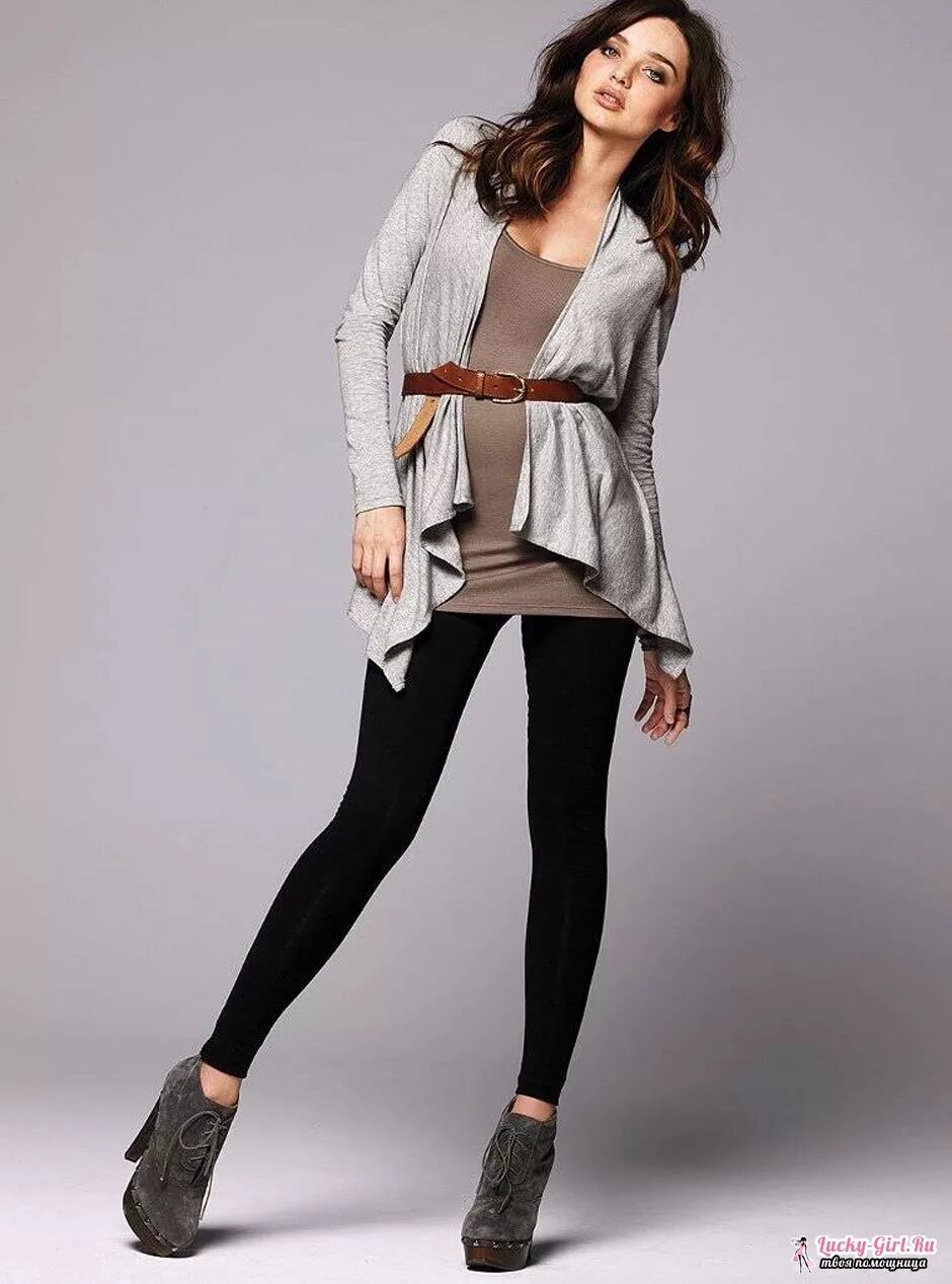 Модные образы с леггинсами. Верх под легинсы. Образ с лосинами. Что носят под лосины. Образ с кожаннвми оегинсами.