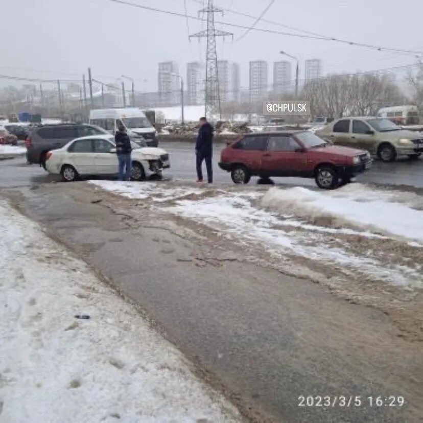 Минаевский мост Ульяновск. Аварии на дорогах в Ульяновске в январе. Ульяновск чп в контакте