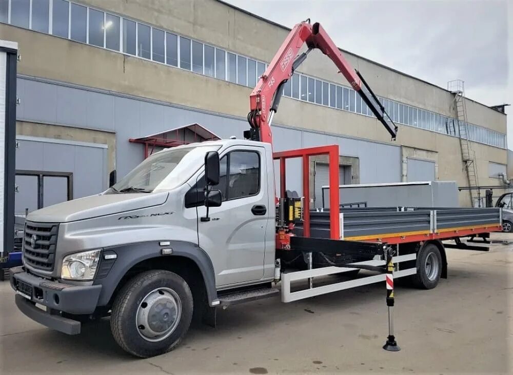 Газон next с КМУ Fassi f65b.0.22. ГАЗ газон next c41r33 с КМУ. КМУ Fassi f65b.0.22. Газон Некст с41r33 c КМУ.