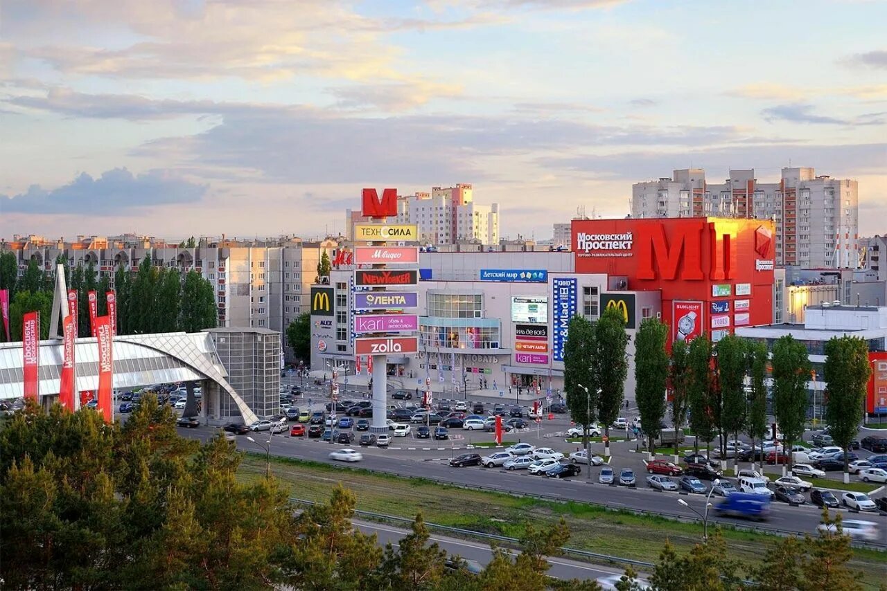 Воронеж московский проспект какой район. Торговый центр Московский проспект Воронеж. Торговый центр МП Воронеж Московский проспект. ТЦ Московский проспект 129/1 Воронеж. Московский проспект, Воронеж, Московский проспект, 129/1.