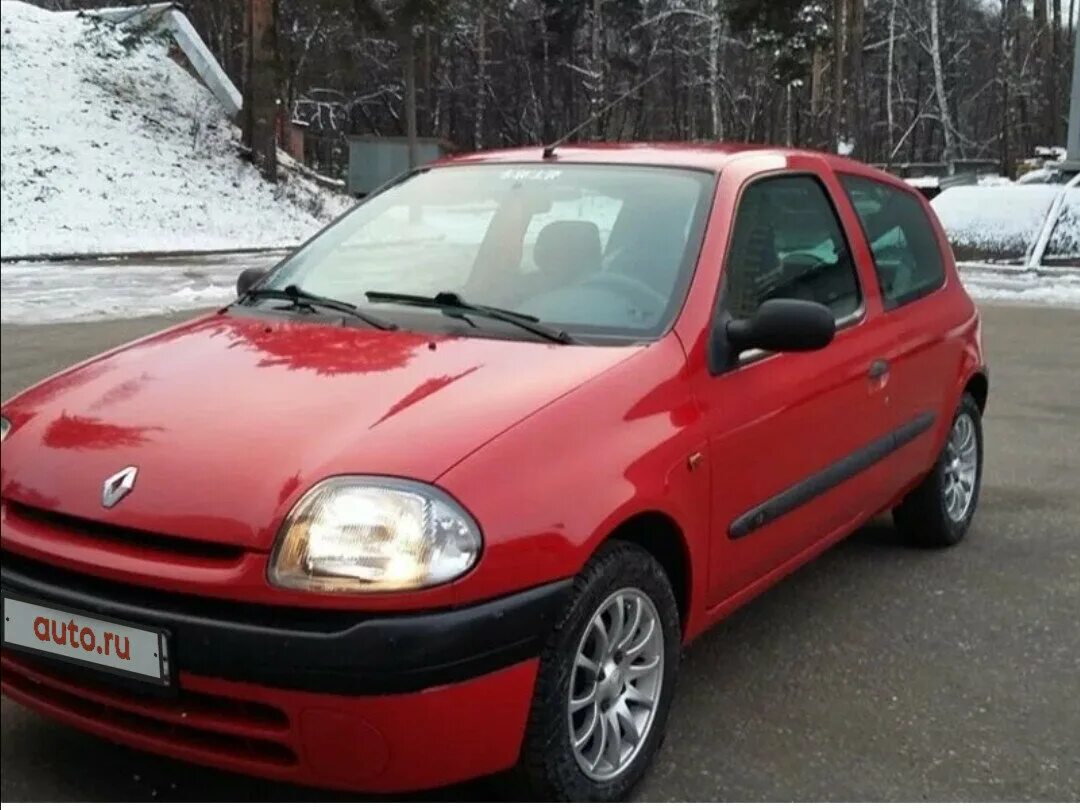 Купить б/у Renault Clio II 1.4 MT (75 л.с.) бензин механика в Саранске: синий Ре