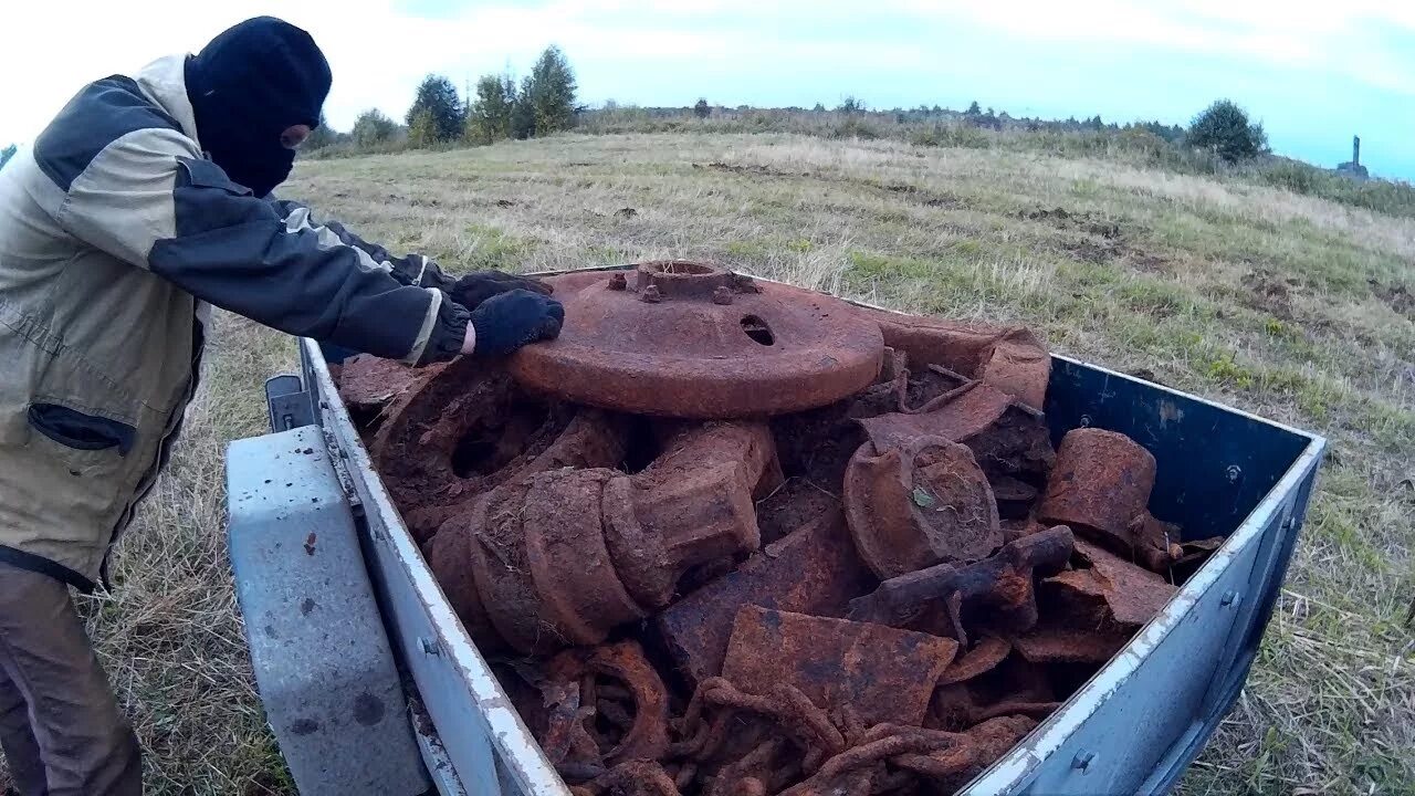 Коп металлолома. Копка металлолома. Копатели металлолома. Металлолом с металлоискателем.