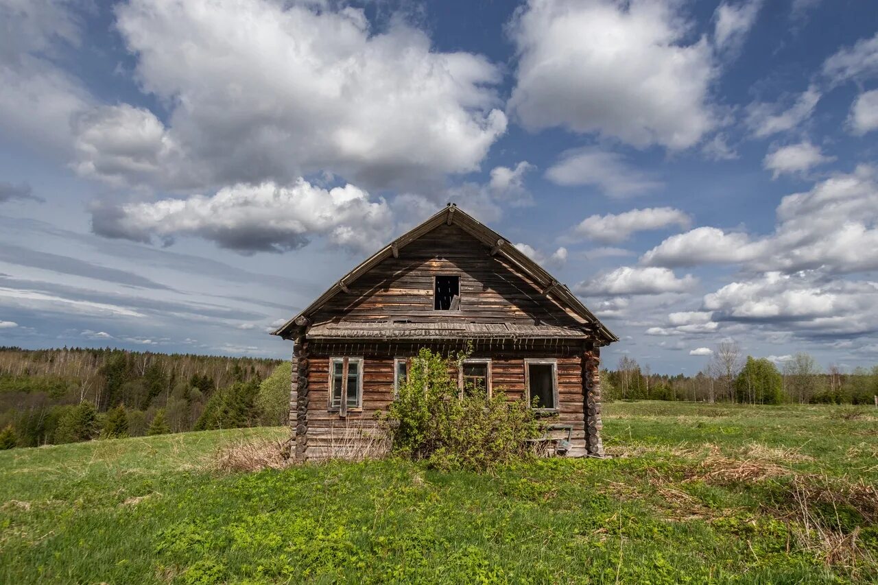 Обл дер. Заброшенные деревни костромской аксентьево. Тимониха вологодская область дом белова. Обл дер. Заброшенные деревни вологодской области панькино.