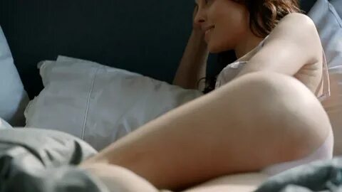 Nude Video Celebs Vlada Verevko Sexy Suits S04e01 2014.